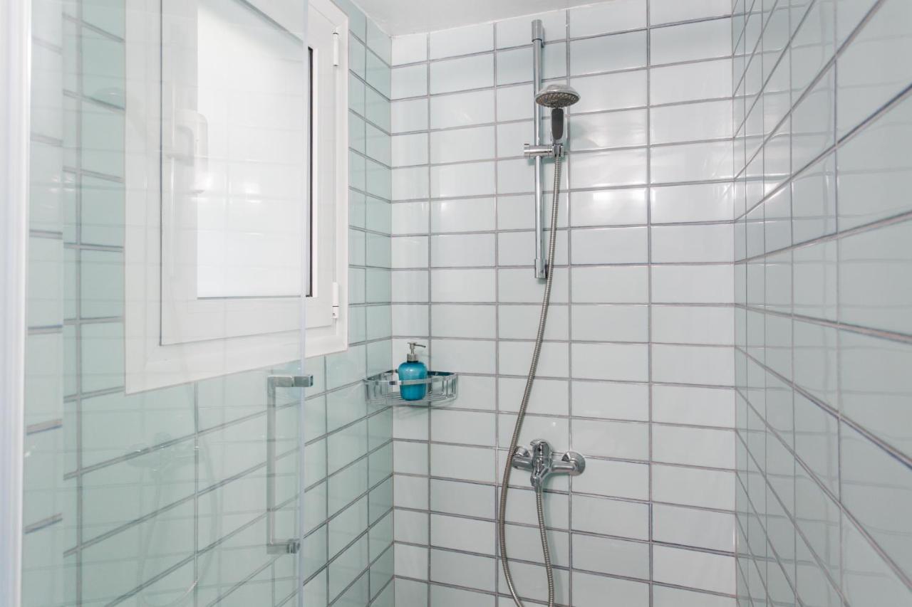 Relax In Funky Loft Next To Metro! Appartement